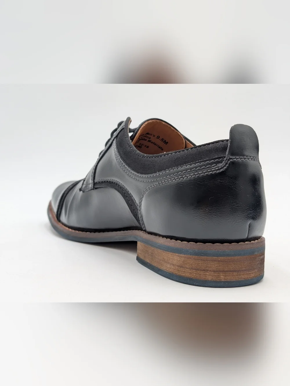 Dockers Men Sz 9.5 Black High-Quality Cap-Toe Oxfords Brown Trim Cushion Footbed